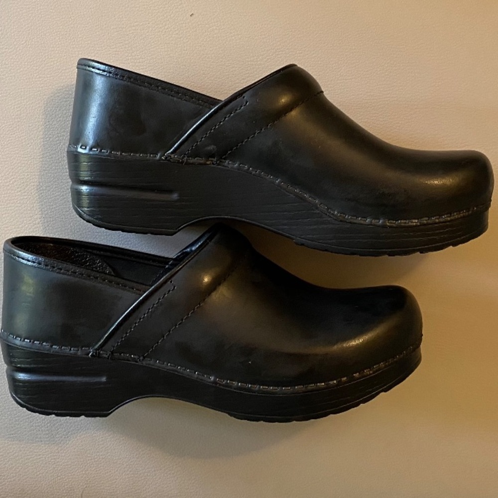 Never been worn, Dansko Professional Black Cabrio, Leather, Size 39 EU/8 US